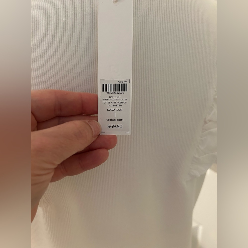DONATED: Chico’s Flutter Cap Sleeve Top NWT! - Picture 8 of 12